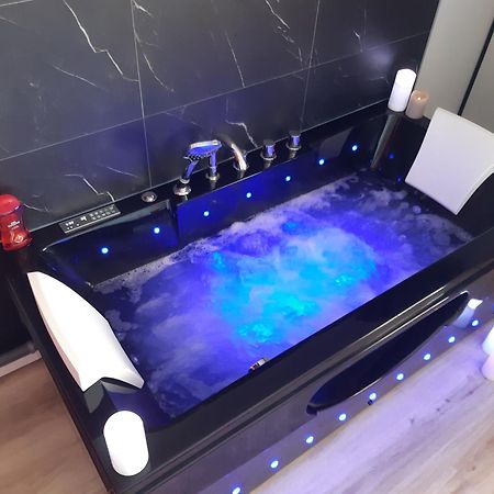 Grand Studio Biscarrosse Plage Une Nuit A 2 Avec Sauna Luxe, Balneo, Ocean Rien Que Pour Vous Exteriör bild